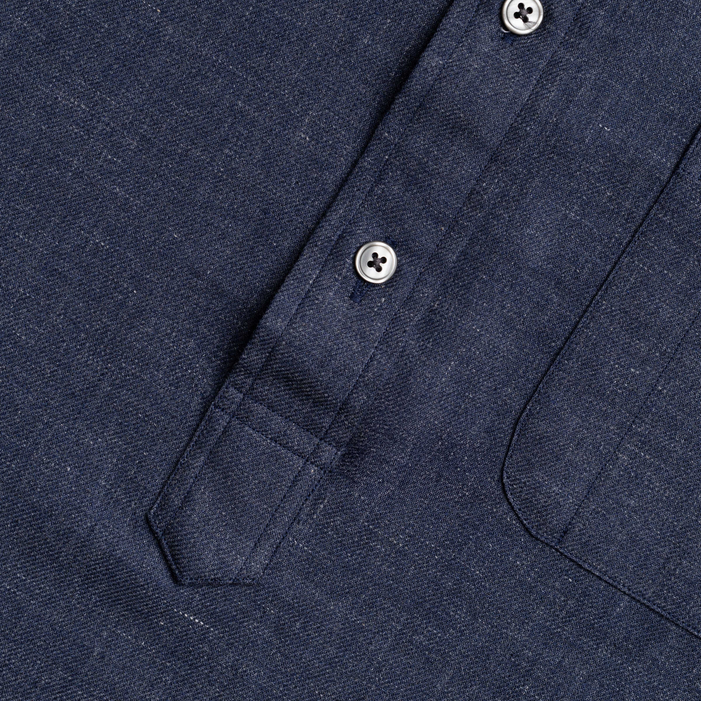 CHAMBRAY BANDED COLLAR SHORT SLEEVE POPOVER SHIRT - NAVY