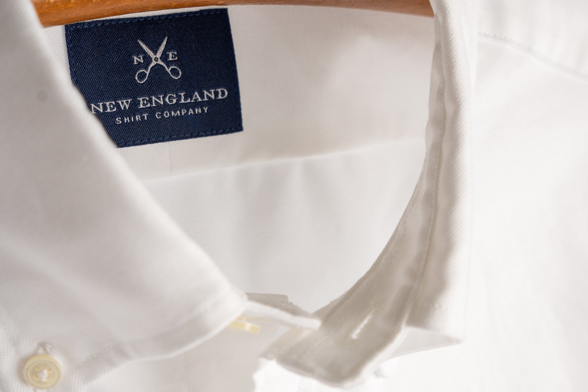 BRISTOL OXFORD CLOTH BUTTON DOWN - WHITE