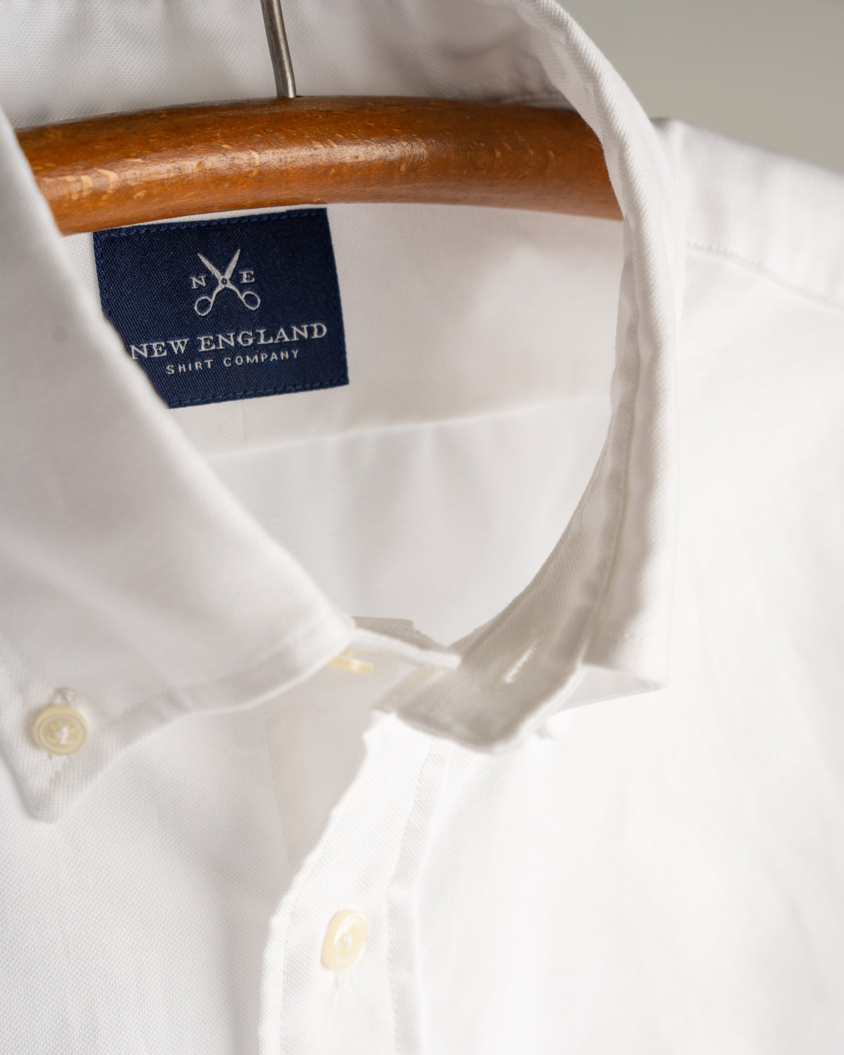 BRISTOL OXFORD CLOTH BUTTON DOWN - WHITE