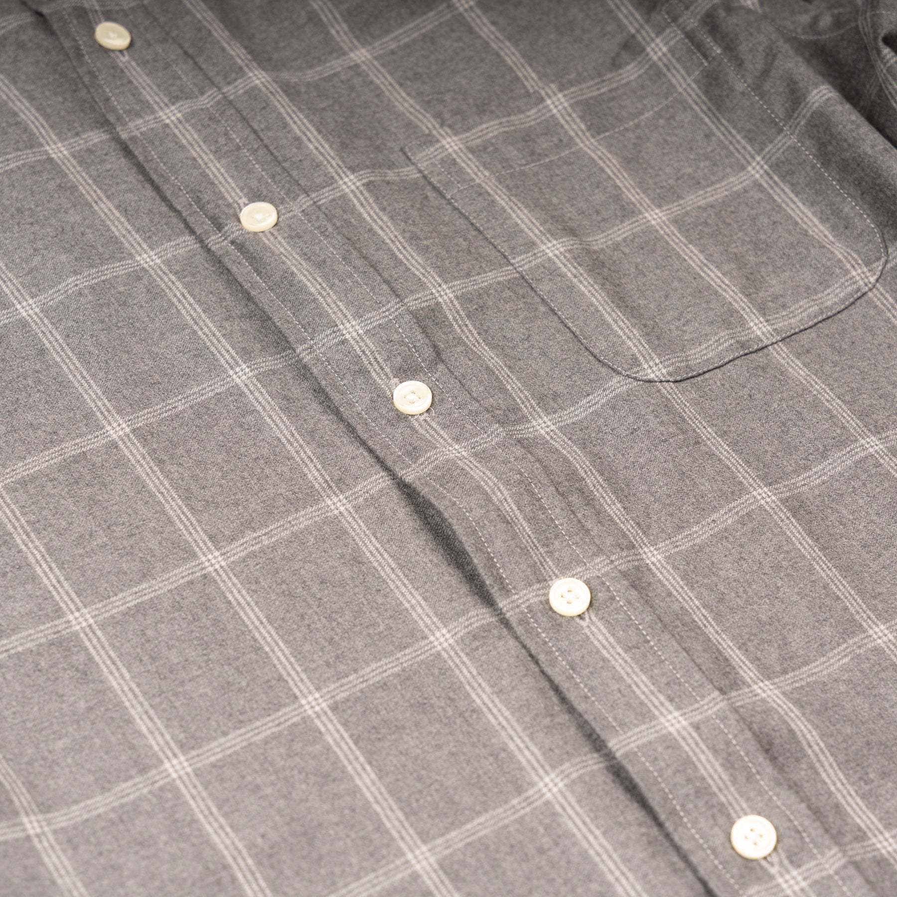 LUXE COTTON FLANNEL BUTTON DOWN SPORT SHIRT - GREY WINDOWPANE PLAID